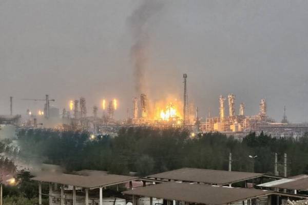 مهار حریق پالایشگاه گازی فجر و فاز ۱۴ پارس جنوبی